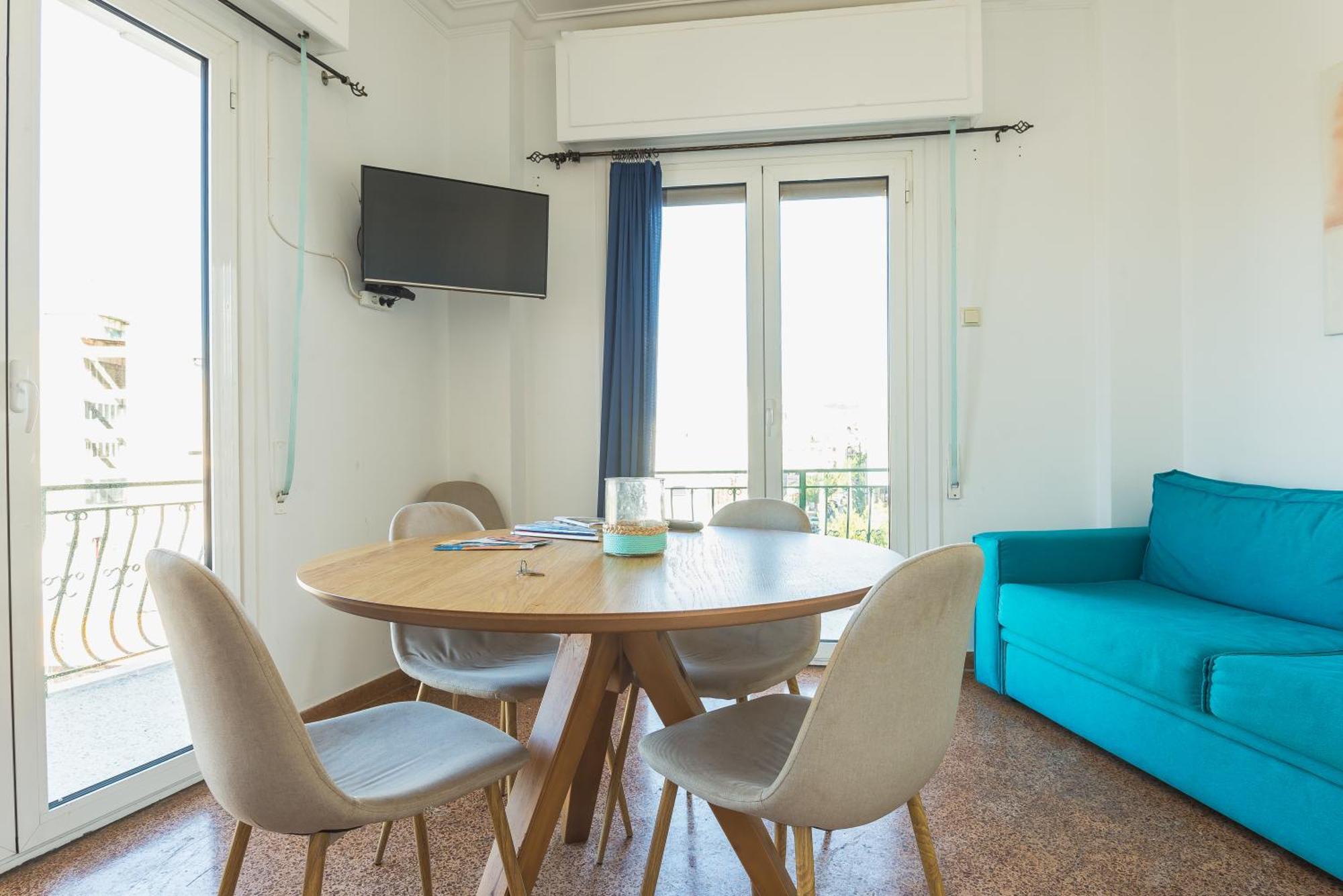 Super Paradise Apartments Атина Екстериор снимка