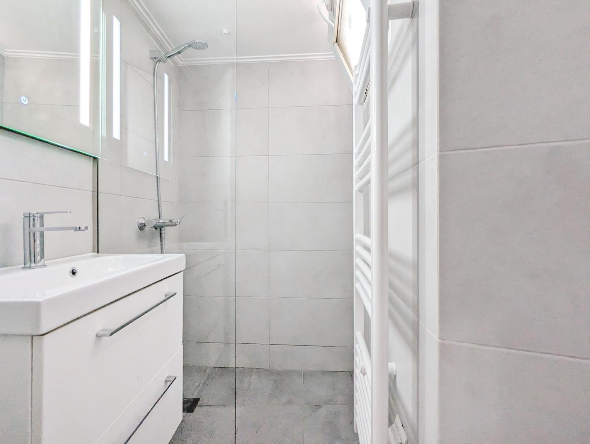Super Paradise Apartments Атина Екстериор снимка