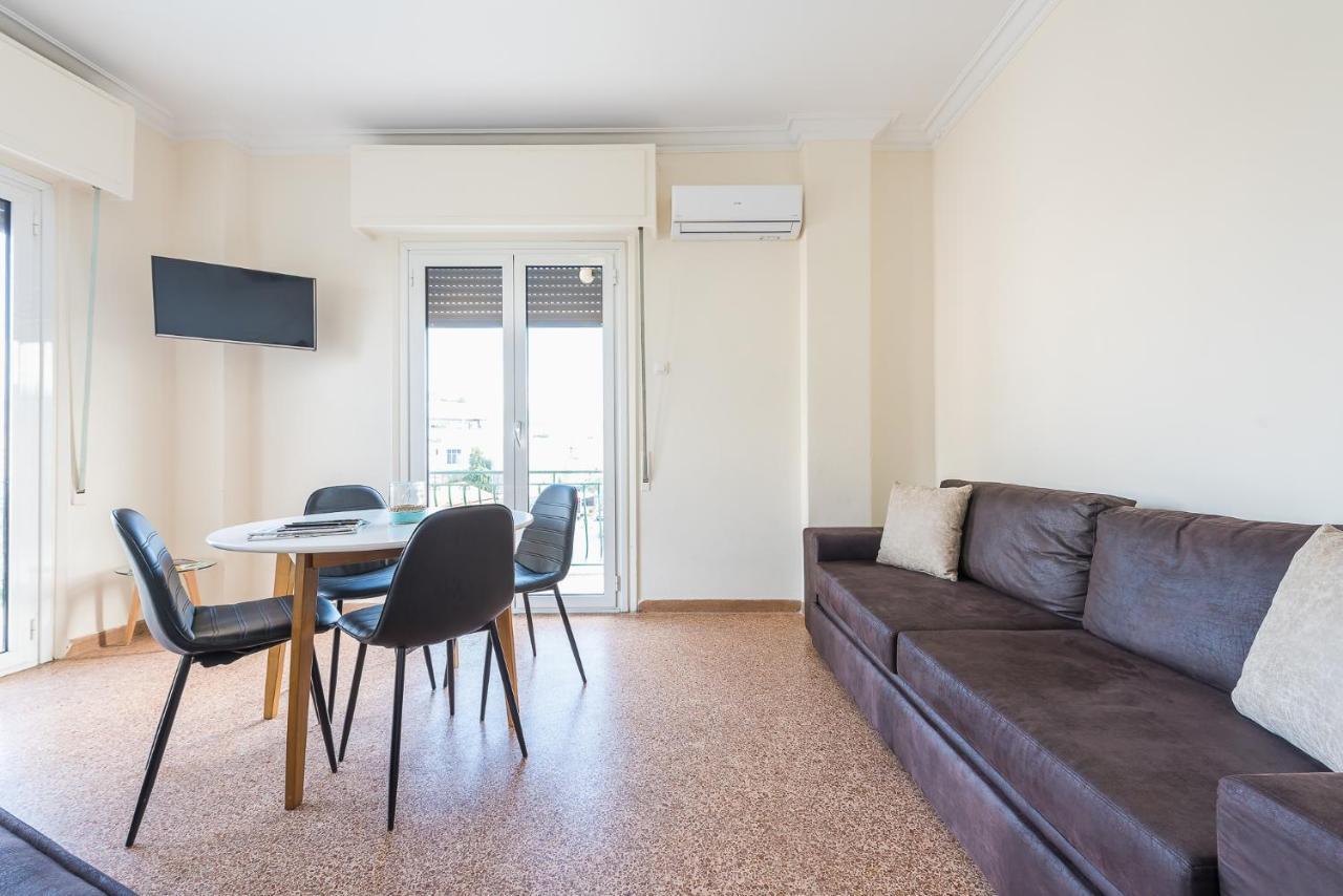 Super Paradise Apartments Атина Екстериор снимка